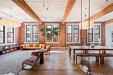 Sold by Nest Seekers International