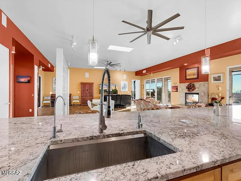 15190 E Two Bar Z Ranch Pl — Photo 8