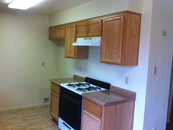 3rd image of 6087 Georgia Dr