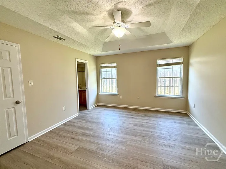 204 Standing Pine Cir — Photo 7