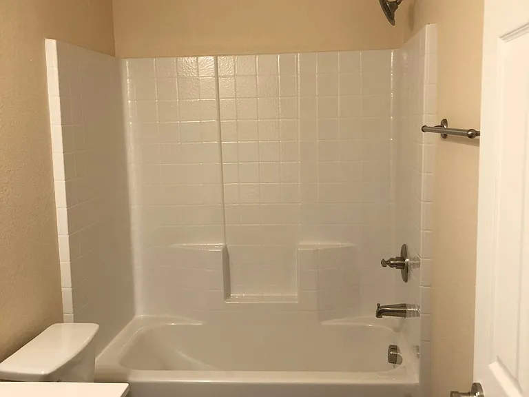 509 College St — Photo 12