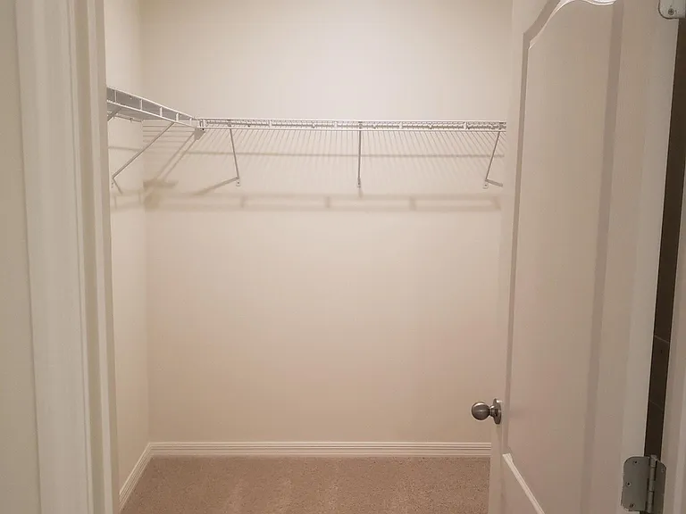 Master walk-in closet pre-wired for internet/cable hub station. Internet & cable included in monthly rent. Closet located inside master bath to allow for undisturbed morning prep!