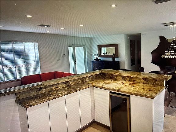 3rd image of 10900 SW 107th Ave