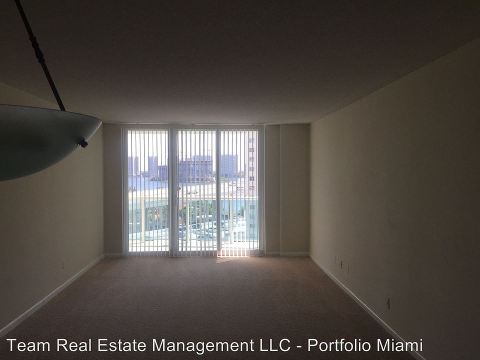 1st image of 19380 Collins Ave APT 1019