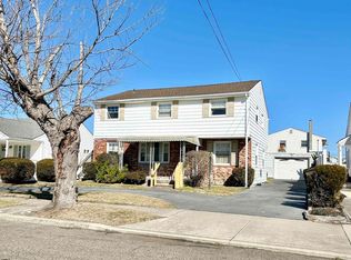 219 7th St S, Brigantine, NJ 08203