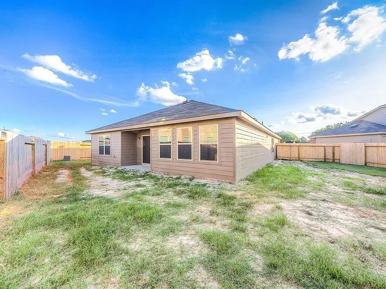 2534 Sandbar Shark Ct — Photo 14