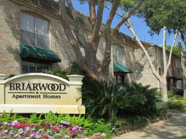 Briarwood Apartments