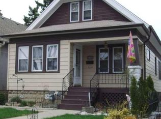 2231 S 73rd St, West Allis, WI 53219