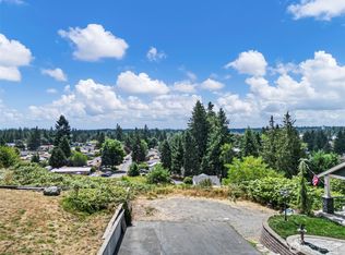 12714 2nd Ave E, Tacoma, WA
