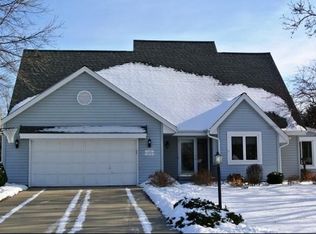 W355N5730 Lisbon Rd, Oconomowoc, WI 53066