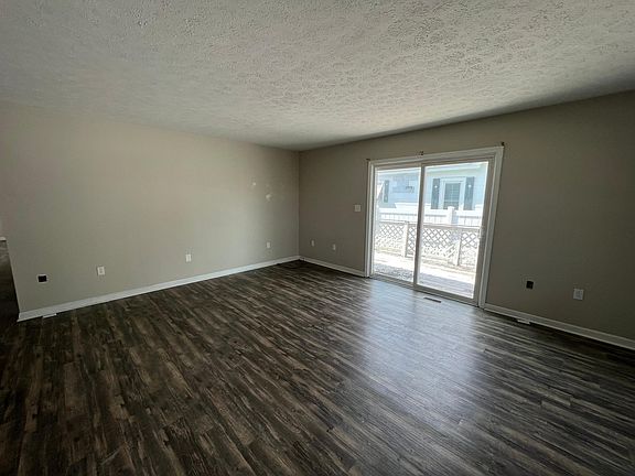 3rd image of 1311 Evans St