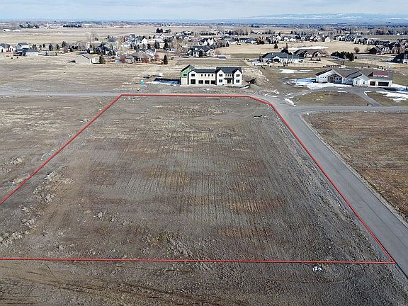 4th image of Silverleaf Ln