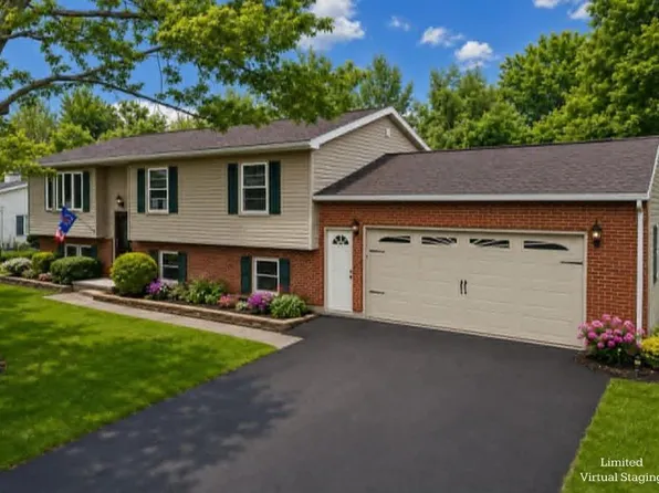 27 Van Renssalaer St, Seneca Falls, NY 13148
