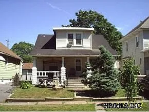 2512 Grand Ave photo 1