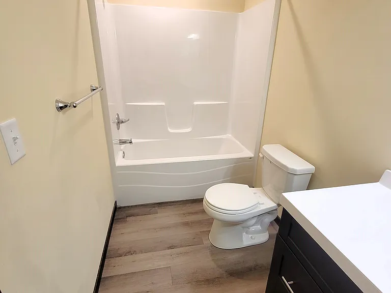 303 S Wasson Ln #E — Photo 10