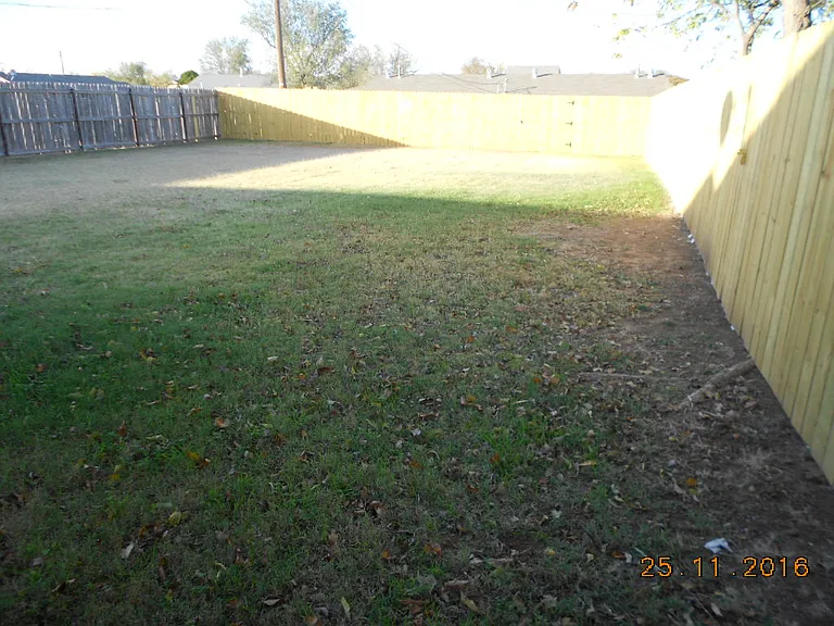 1207 SW Tennessee Ave — Photo 10