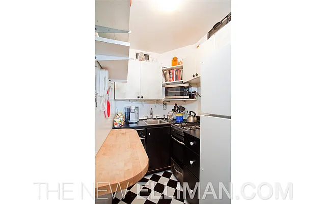 Sold by Douglas Elliman | media 47