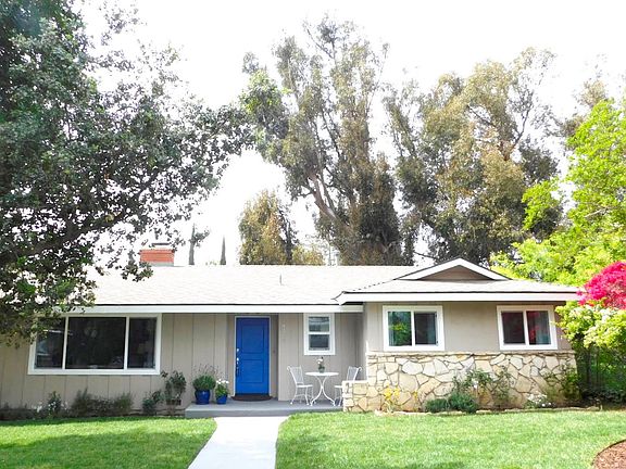 2nd image of 4215 Lenzgrove Ln