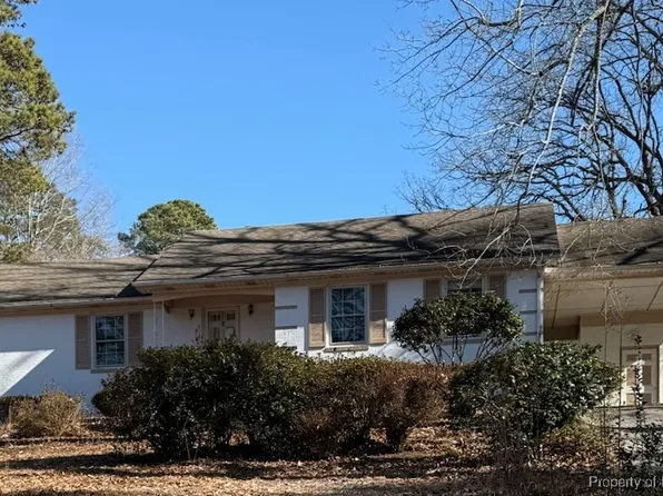 5114 Lake Valley Dr, Fayetteville, NC 28303