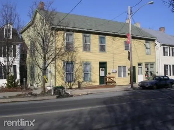 205 E Main St, Mount Joy, PA 17552