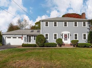 6 Longview Dr, Chelmsford, MA 01824