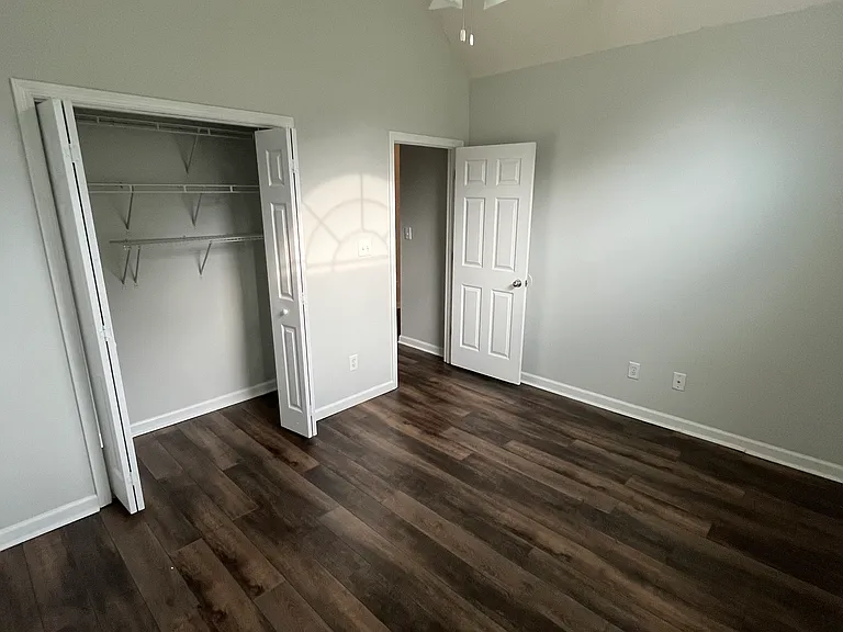314 Fletcher Ct — Photo 12
