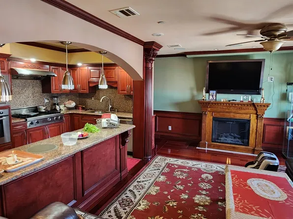 56-26 Van Cleef Street image 17 of 28