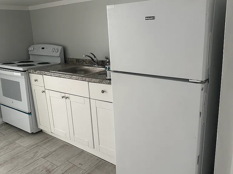 1223 E Cheltenham Ave — Photo 7