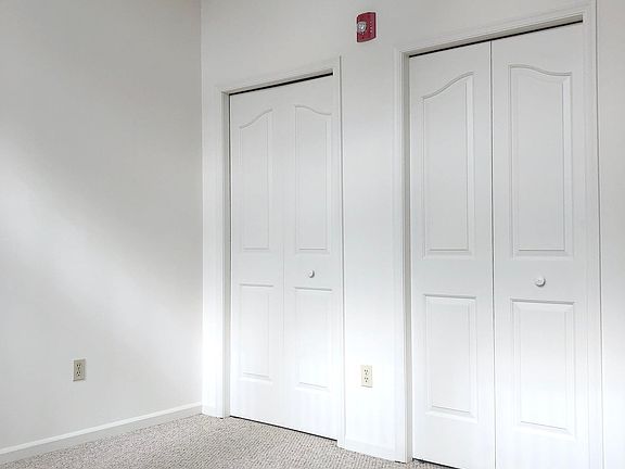 4th image of 437 Belvidere St #S-05