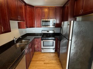 4542 W George St #3A, Chicago, IL 60641