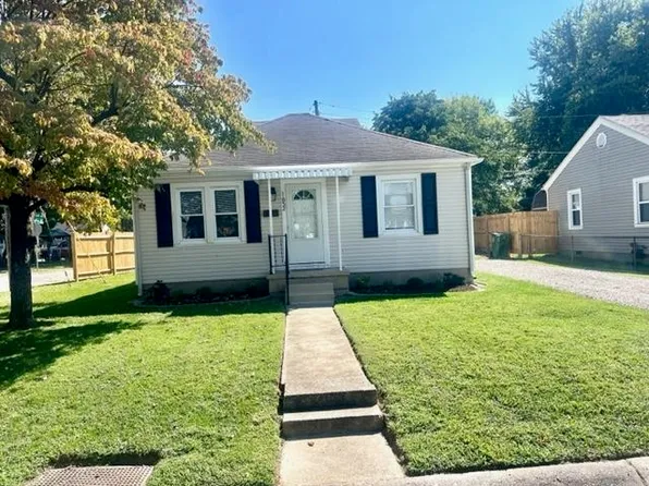 1852 Chesterfield Dr, Owensboro, KY 42301