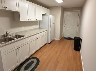 2827 Transit Rd APT 5, Elma, NY 14059