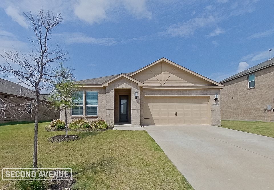 1st image of 2105 Meadow Dr