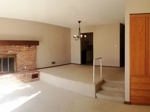 7235 Franklin Ave W, Saint Louis Park, MN 55426