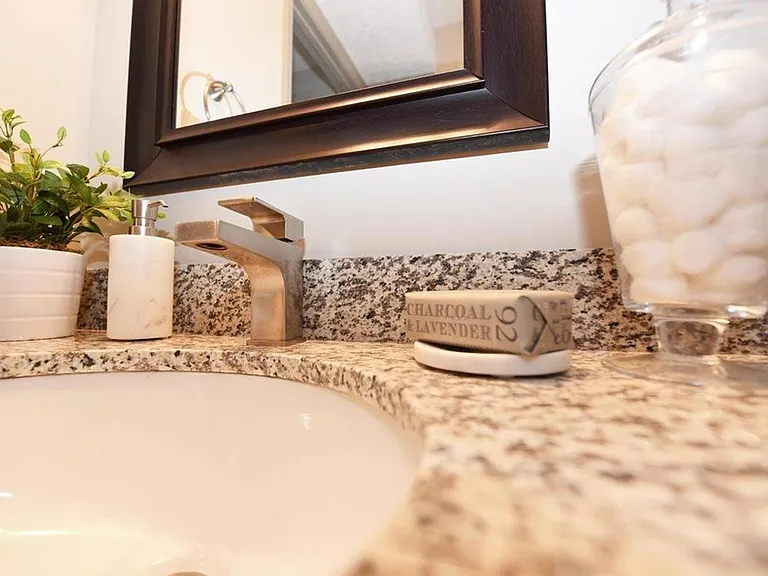 Granite counters in bathroom