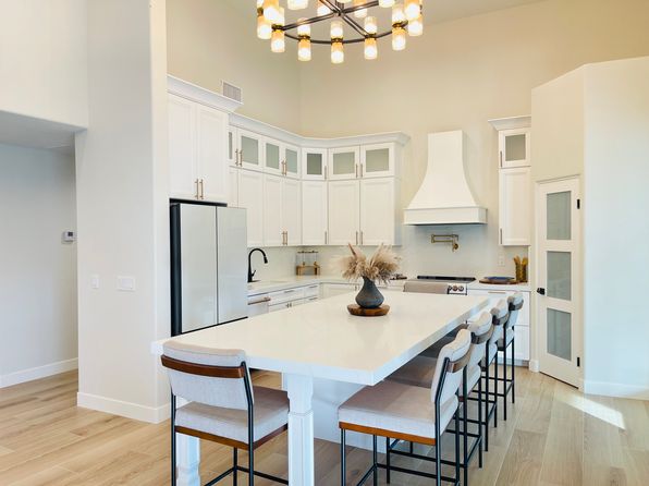 53130 Garza Ct