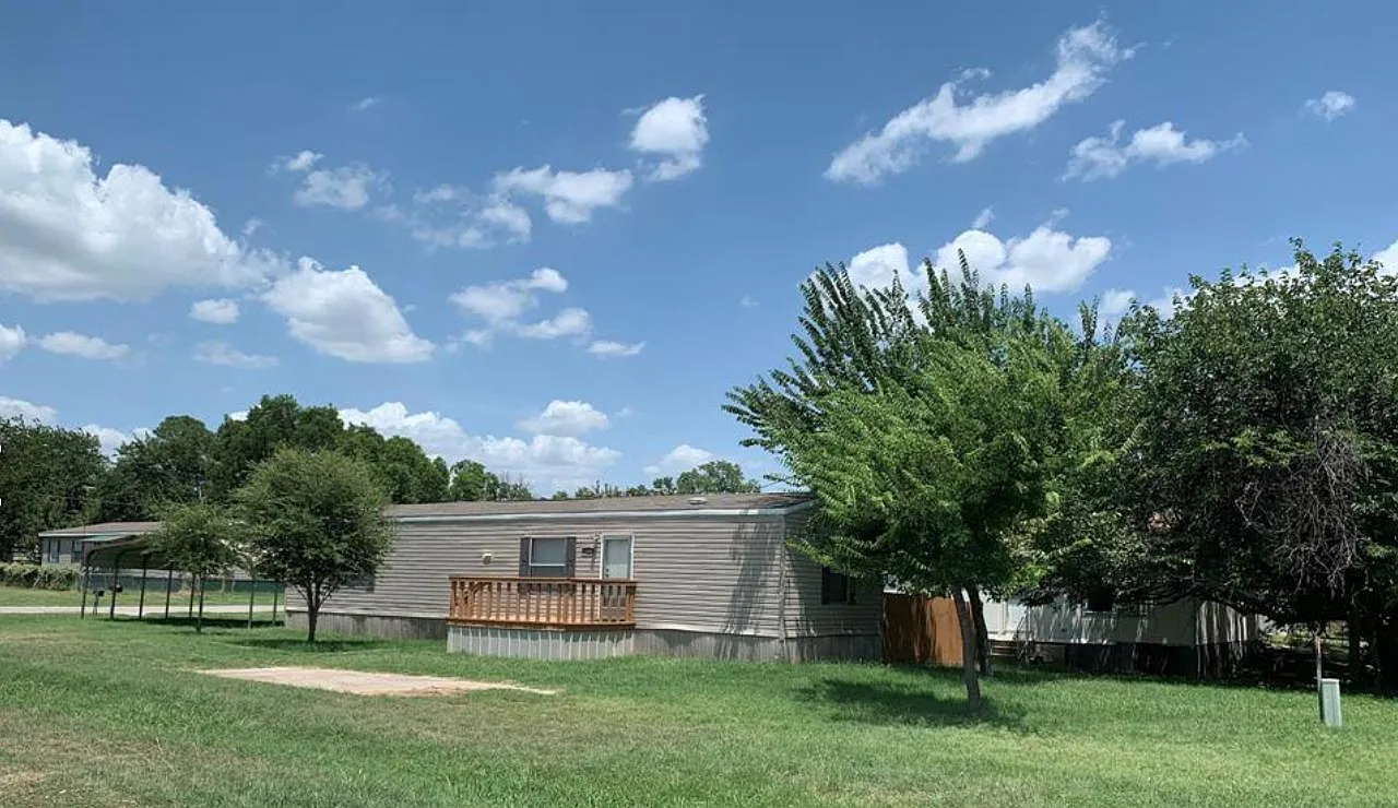 1200 Pelican Dr S — Photo 4