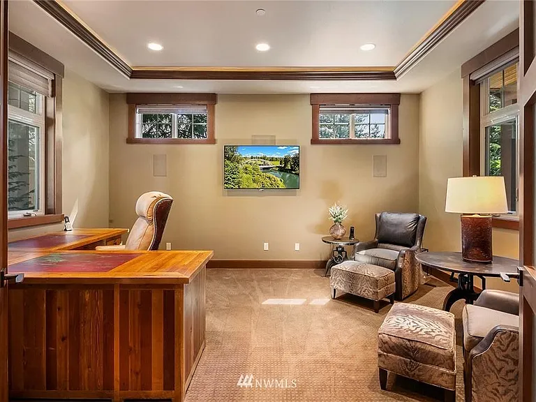 230 Equinox Dr — Photo 8