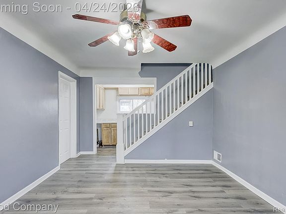 3rd image of 1377 Dorothea Rd