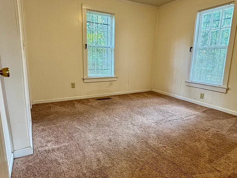 126 S Rocksprings St — Photo 12