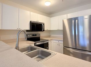 4500 Botanical Place Cir APT 106, Naples, FL 34112