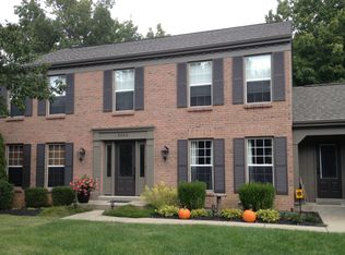2050 Lakelyn Ct, Crescent Springs, KY 41017