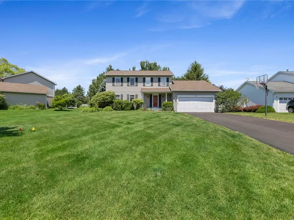 40 Alverstone Way, West Henrietta, NY 14586