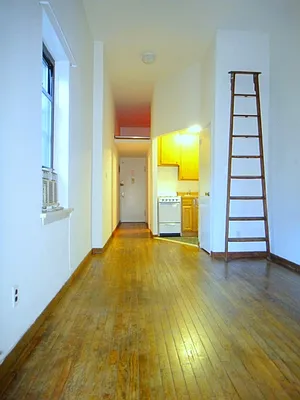 Rented by Balass Ralph, LREB | media 13