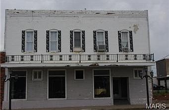 1st image of 16 S Court St