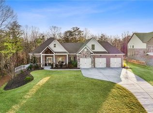 3427 Dockside Shores Dr, Gainesville, GA 30506