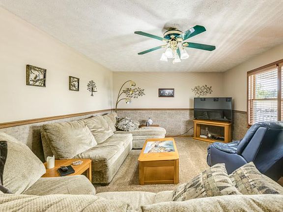 5th image of 5393 Sheridan Line Rd