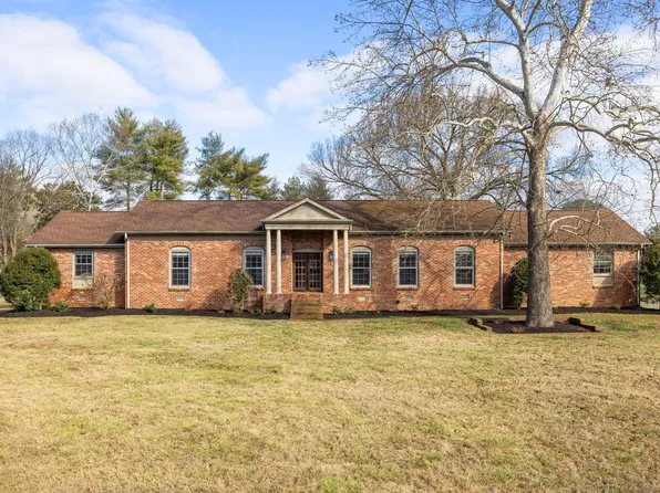 6328 Laurelwood Dr, Brentwood, TN 37027