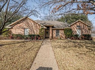 321 Station Creek Dr, Waco, TX 76708