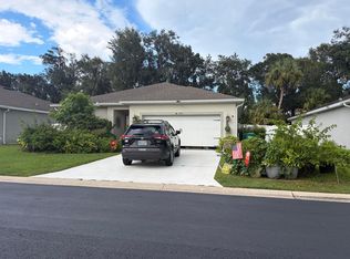 5250 OAKLAND LAKE Circle, Fort Pierce, FL 34951